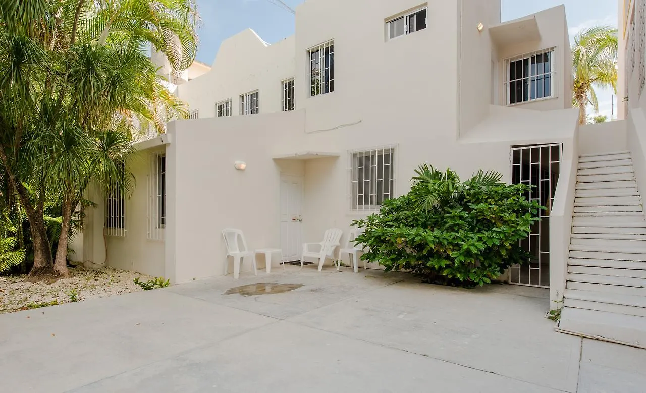 Casa Blanca Apartment Puerto Morelos Mexico